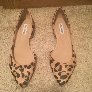 Steve Madden Leopard Flats
